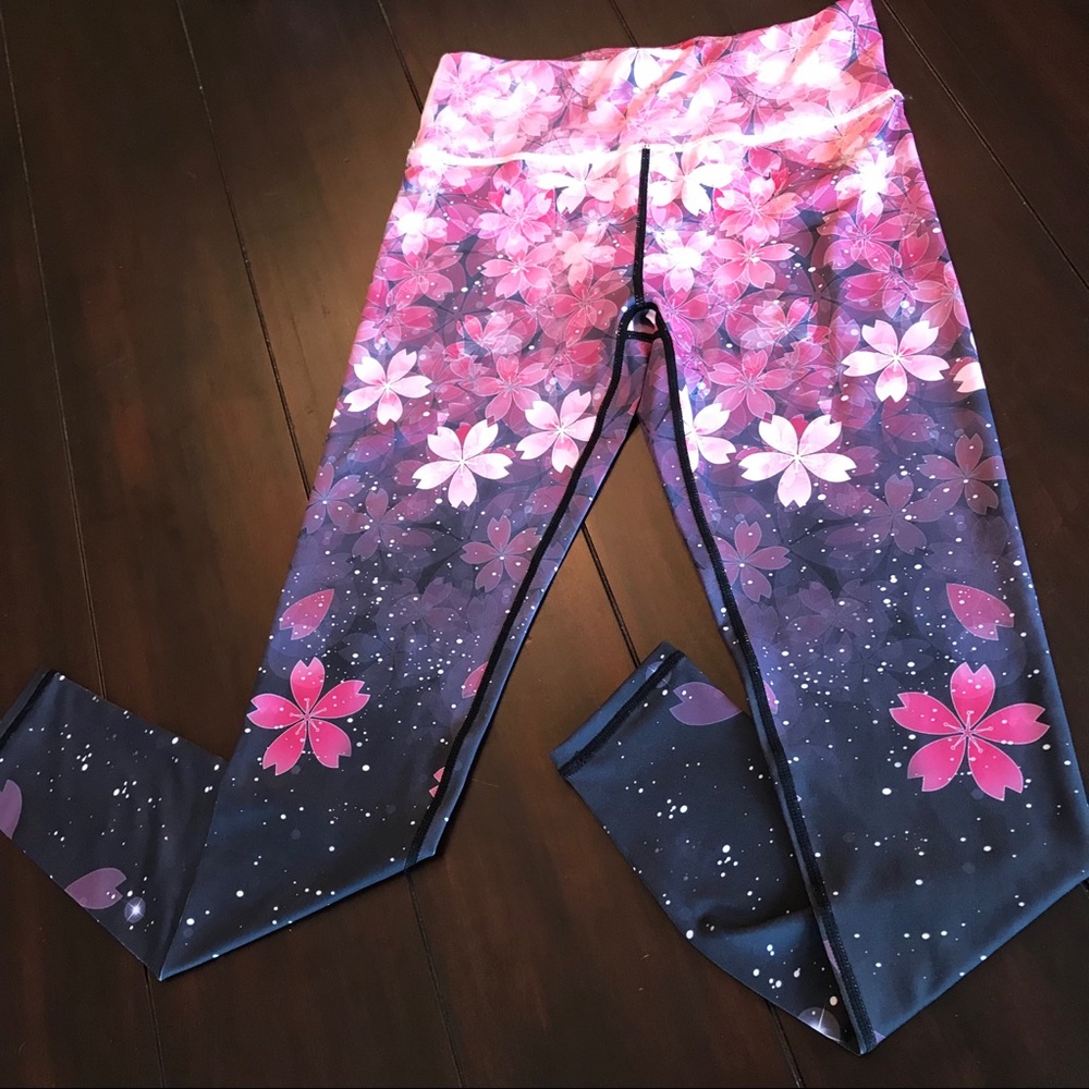 NWOT Leggings